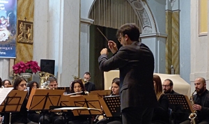 In un Duomo gremito, l’annuale concerto della Concert Band di Melicucco