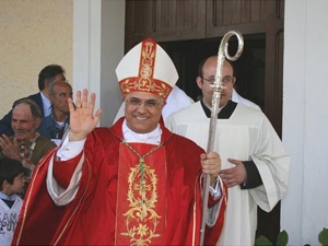 Monsignor Vincenzo Bertolone è il nuovo presidente della Conferenza Episcopale Calabra